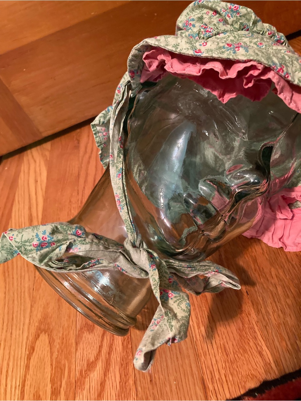 Handmade Bonnet Vintage Ruffly - Picture 6 of 6